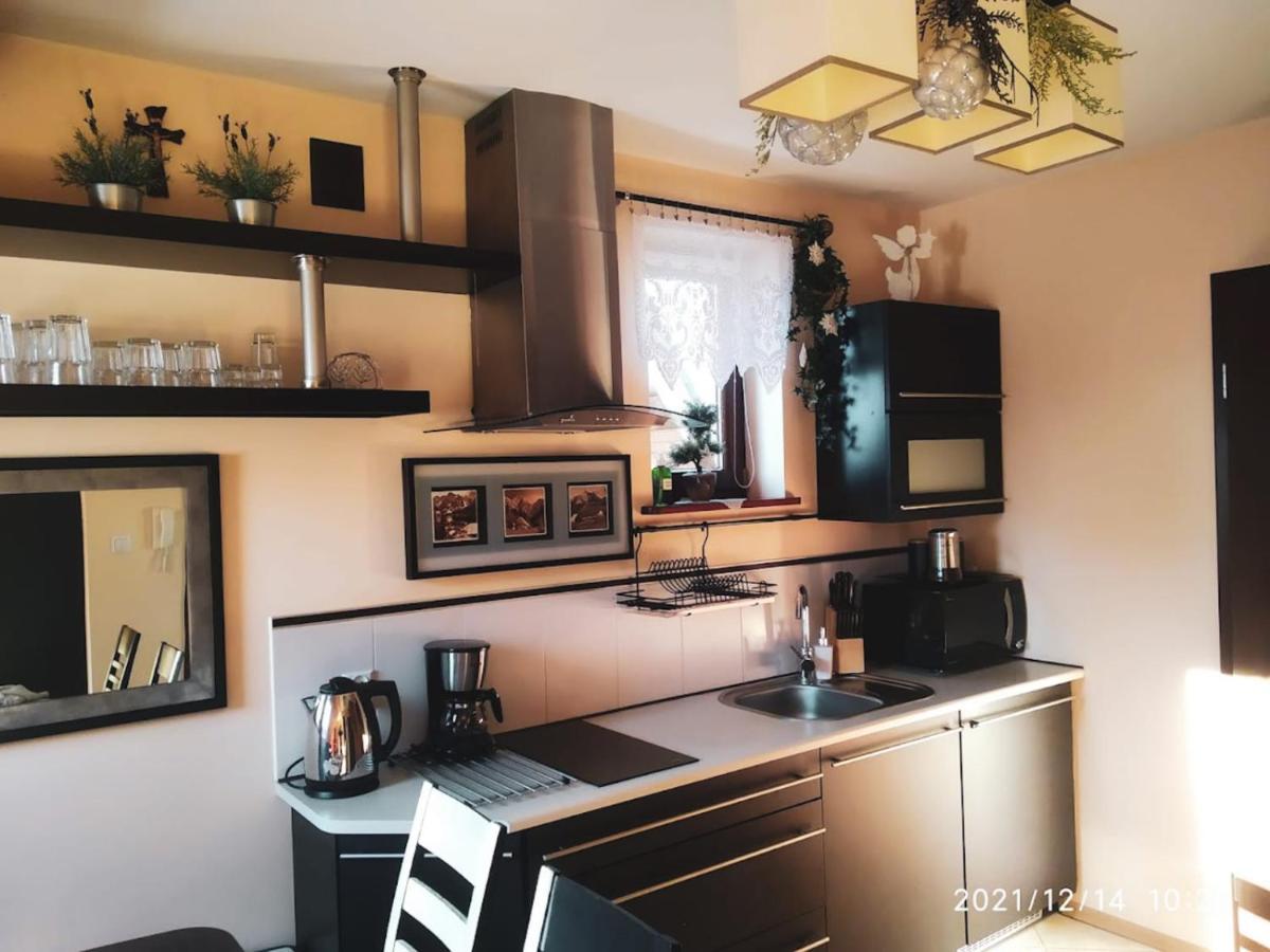 Apartament Pomaranczowy Z Basenem I Sauna コシチェリスコ エクステリア 写真