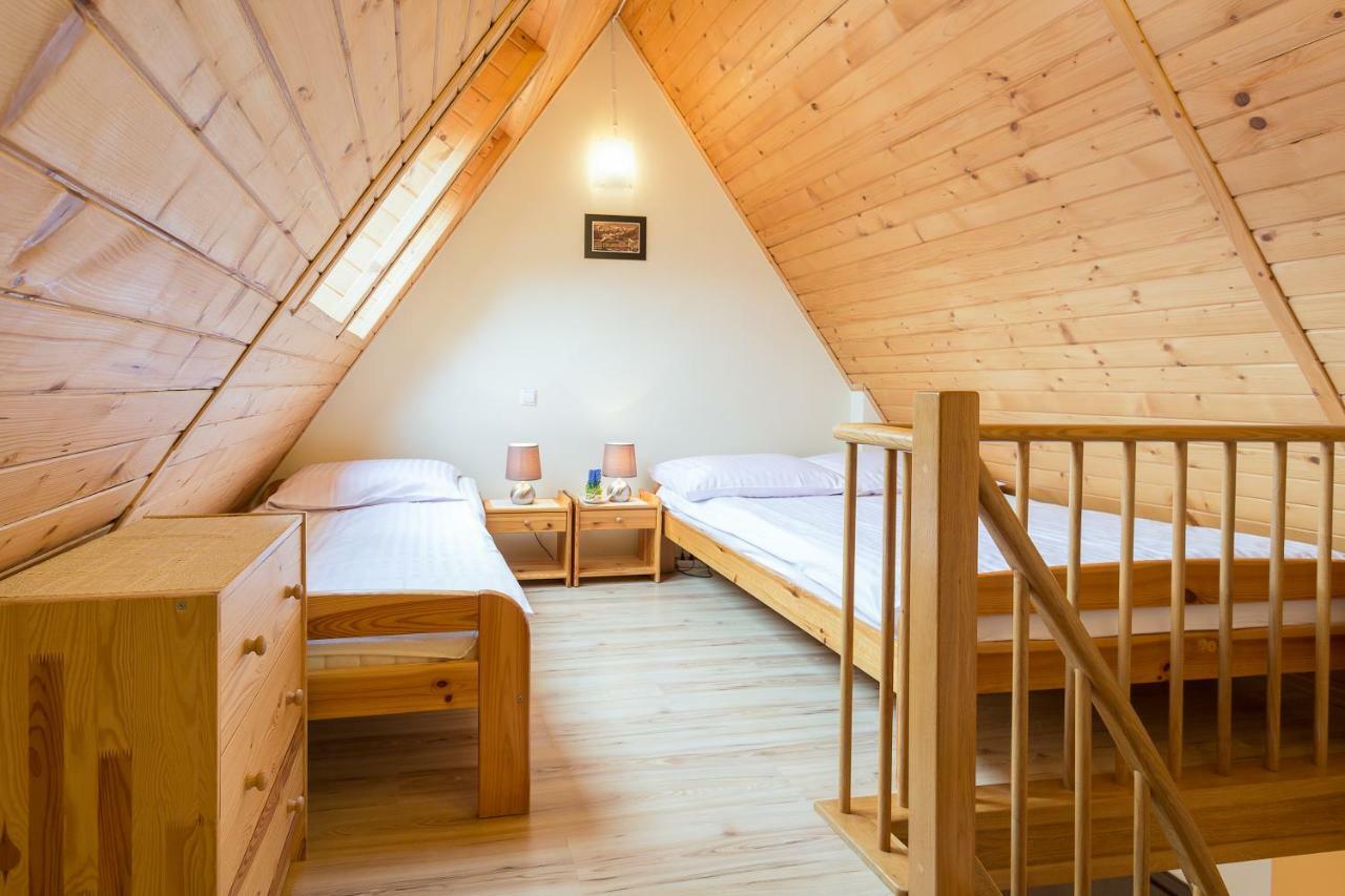 Apartament Pomaranczowy Z Basenem I Sauna コシチェリスコ エクステリア 写真